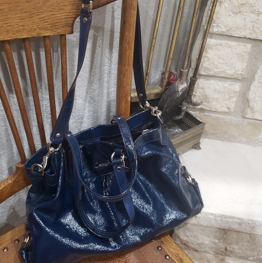 Handbag - Picture 2 of 8